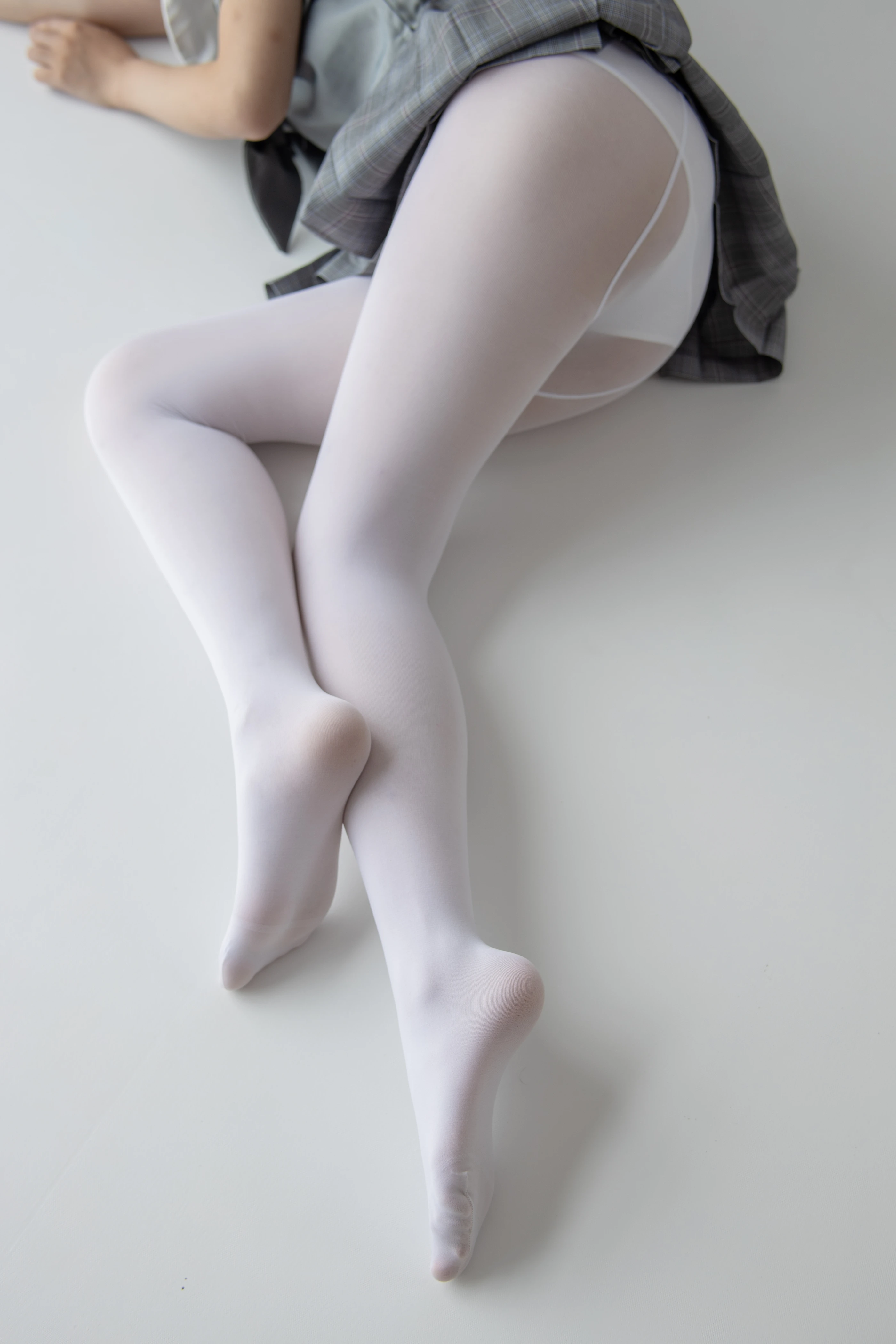 森萝财团 [JKFUN-013] 白丝小可爱 [160P 1V]插图1